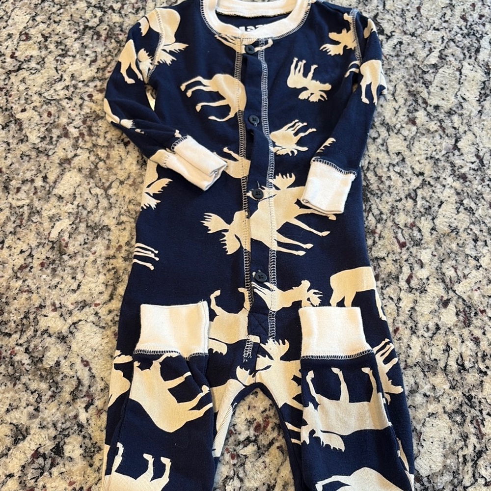 Lazy One Moose Button Sleeper - Picture 2 of 6